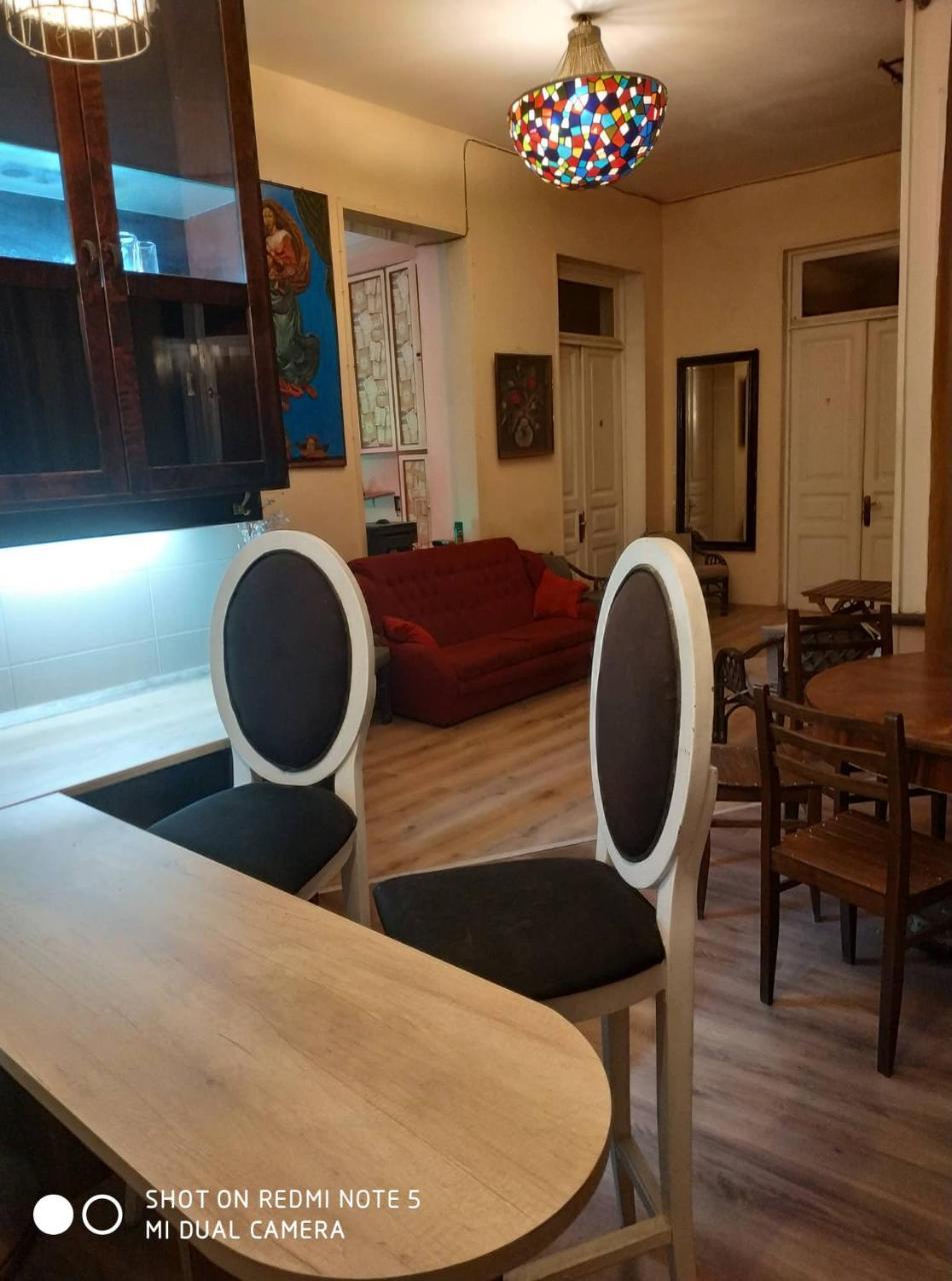 Griboedov Hostel & Suites Tbilisi Exteriér fotografie